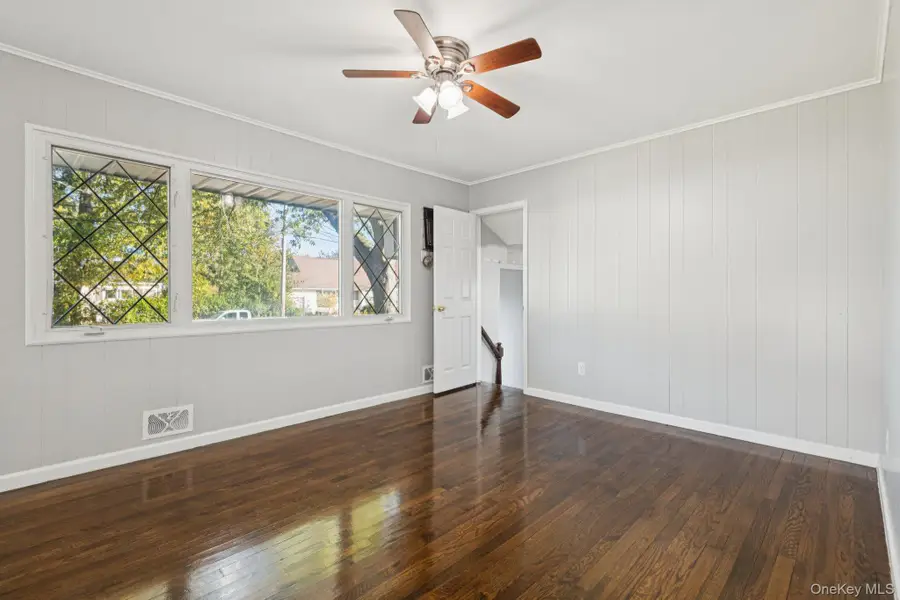 70 Heyward Street, Brentwood, NY 11717 - Image #3