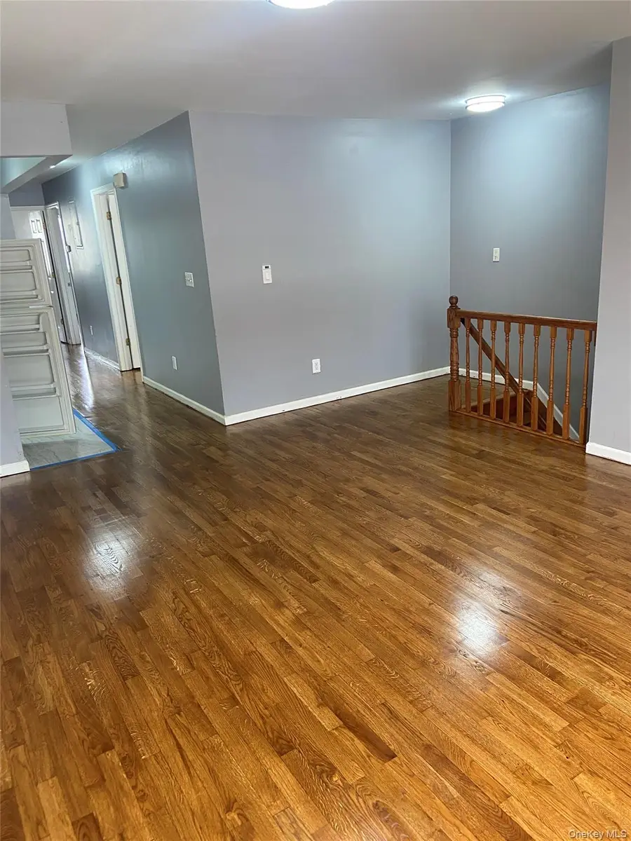 1125 Gipson Street, Far Rockaway, NY 11691 - Image #2