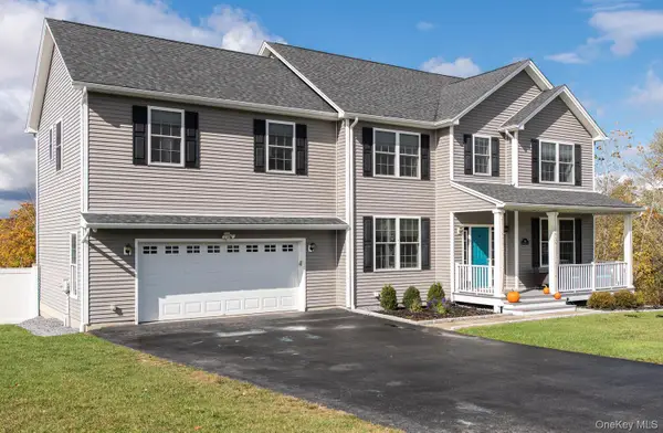 140 Stratford Drive, Poughkeepsie, NY 12603