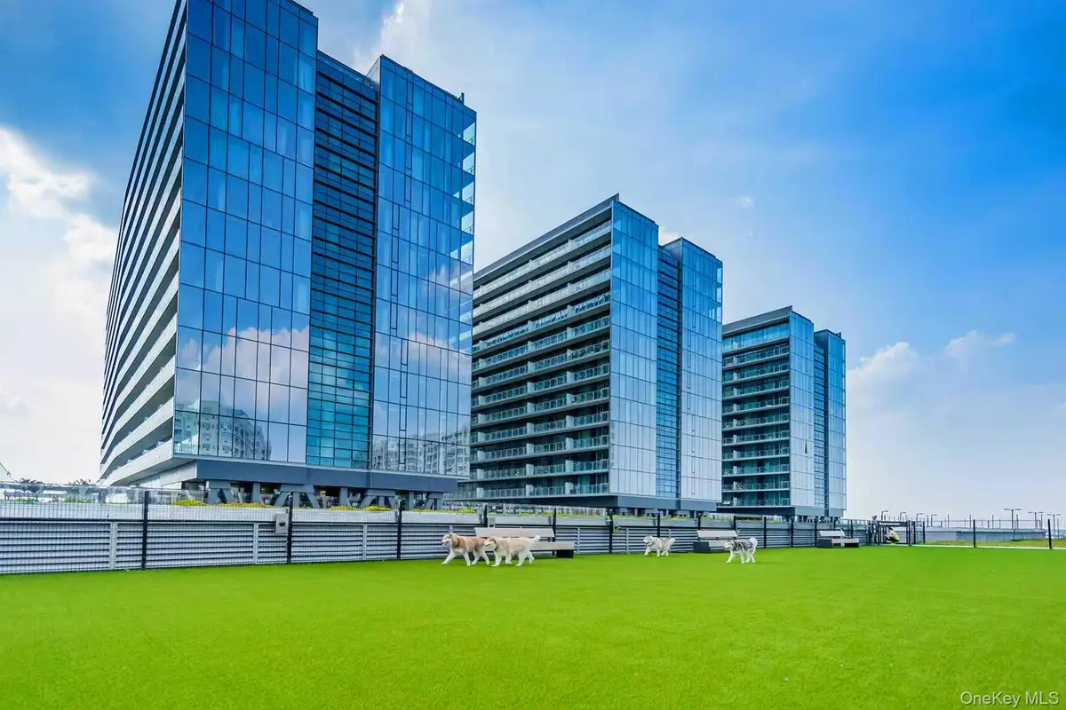 13101 40th Road #19P, Flushing, NY 11354 - Image #1