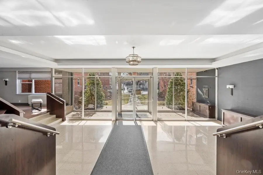 125 Main Street #1T, Port Washington, NY 11050 - Image #3