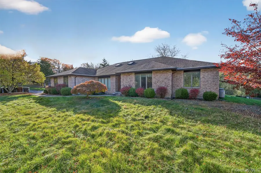 220 Oxford Road, Chester, NY 10918 - Image #3