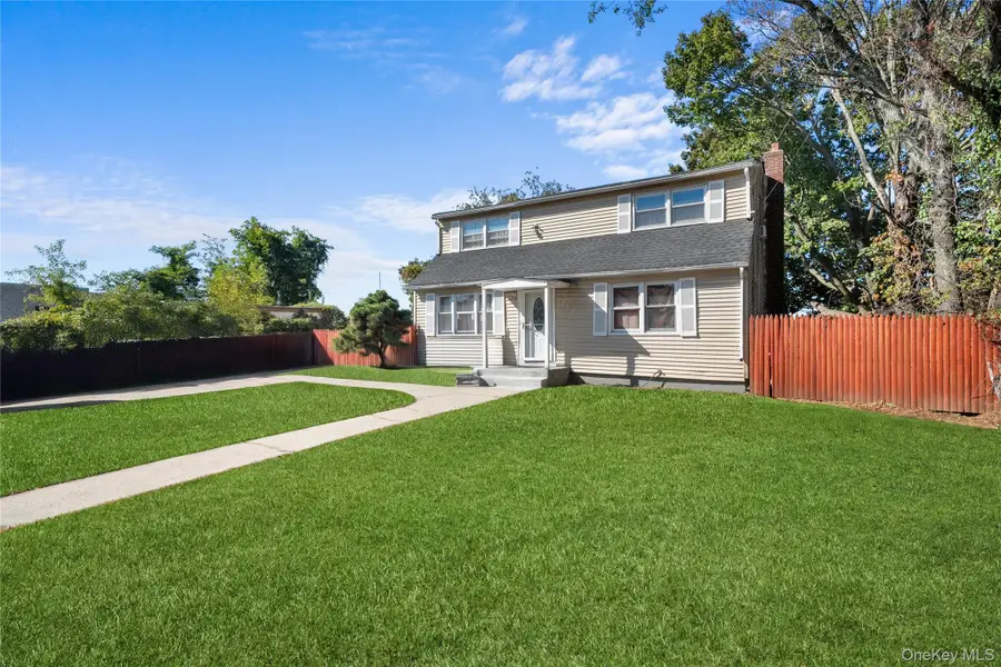 1739 Harrison Avenue, Bay Shore, NY 11706 - Image #2