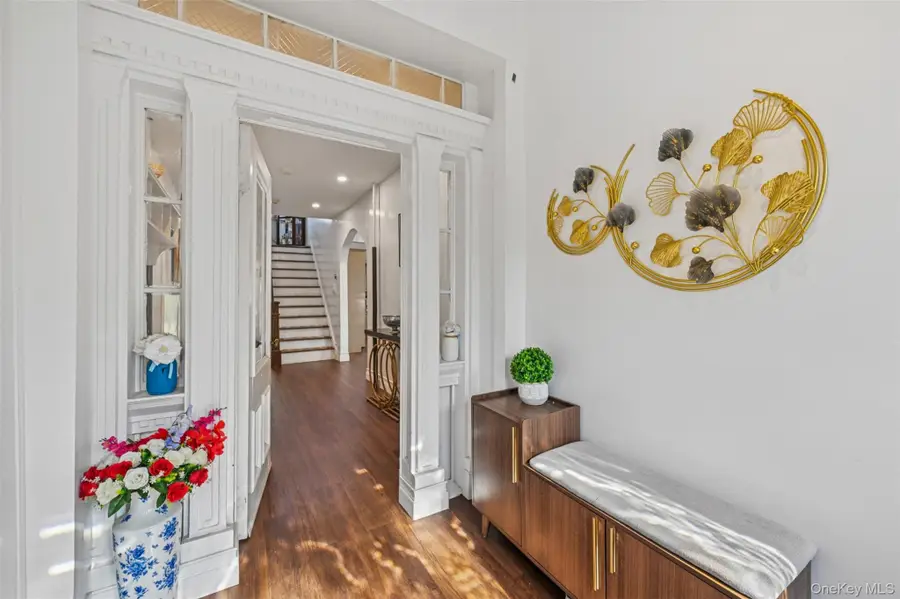 160 Bedford Avenue, Merrick, NY 11566 - Image #3