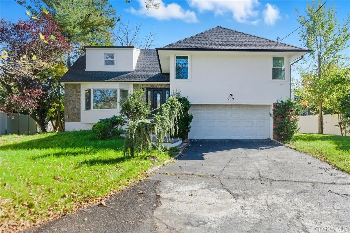 559 Linda Lane, Woodmere, NY 11598 - Image #1