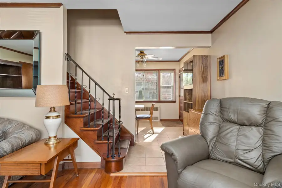 2360 Hamilton Road, North Bellmore, NY 11710 - Image #3