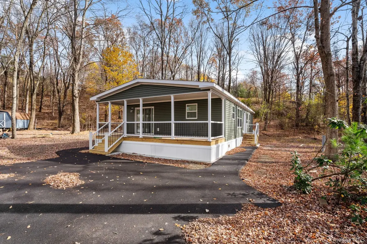 230 Fawn Circle, Walden, NY 12586 - Image #1