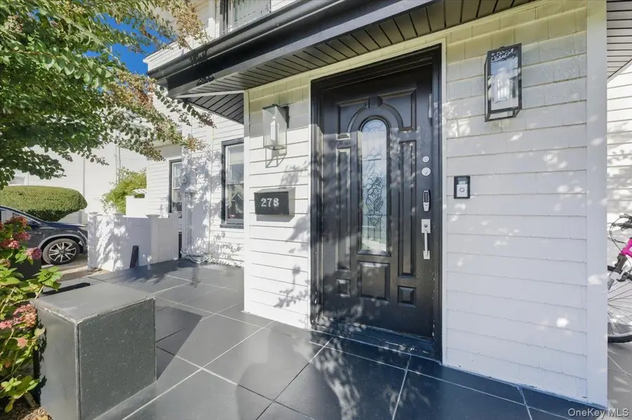 278 Morris Avenue, Inwood, NY 11096 - Image #2