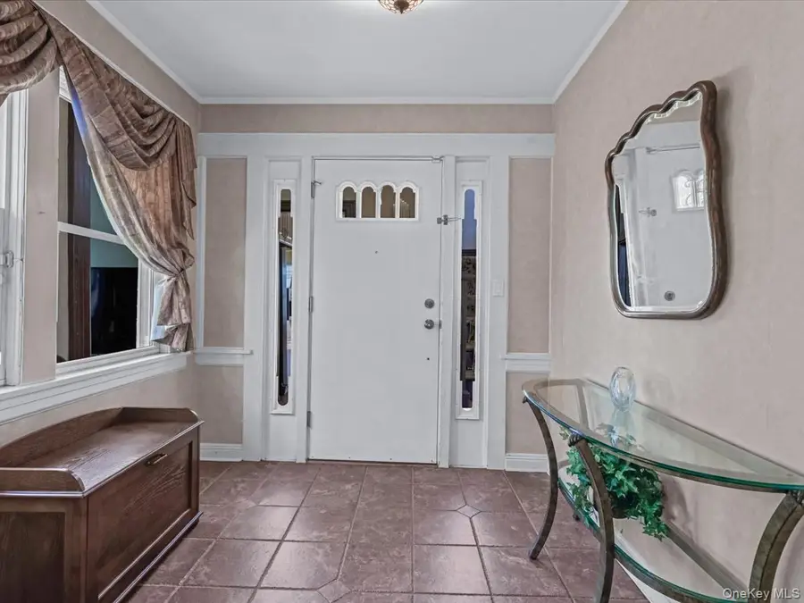 186-34 Henley Road, Jamaica, NY 11432 - Image #3