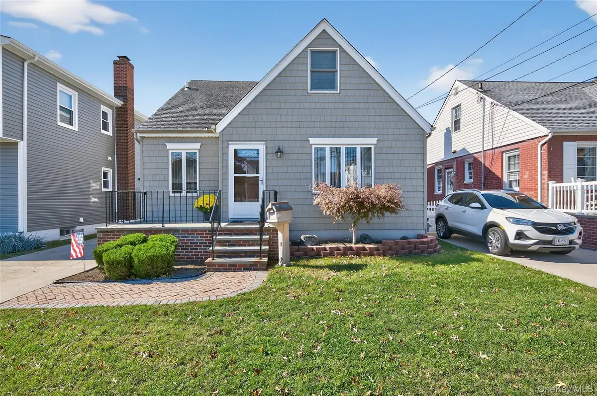 242 James Street, Franklin Square, NY 11010 - Image #1