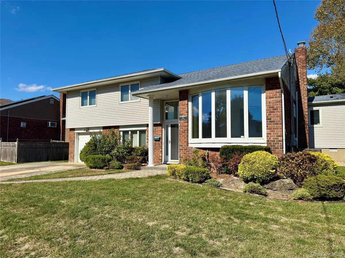 316 Violet Street, Massapequa Park, NY 11762 - Image #1