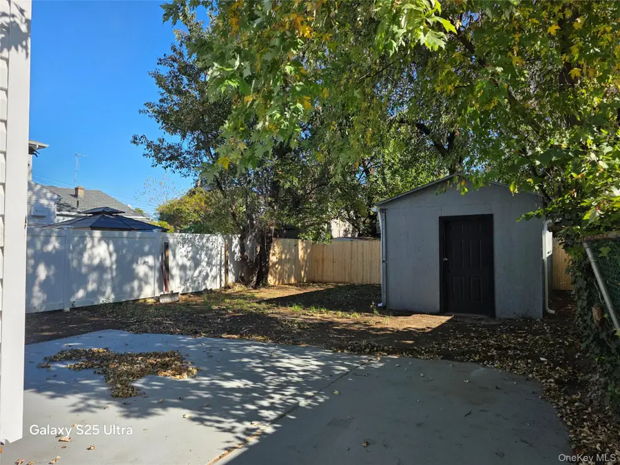 10411 214th Street, Queens Village, NY 11429 - Image #3