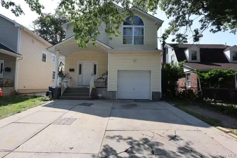 15 Harriet Avenue, Hempstead, NY 11550 - Image #2