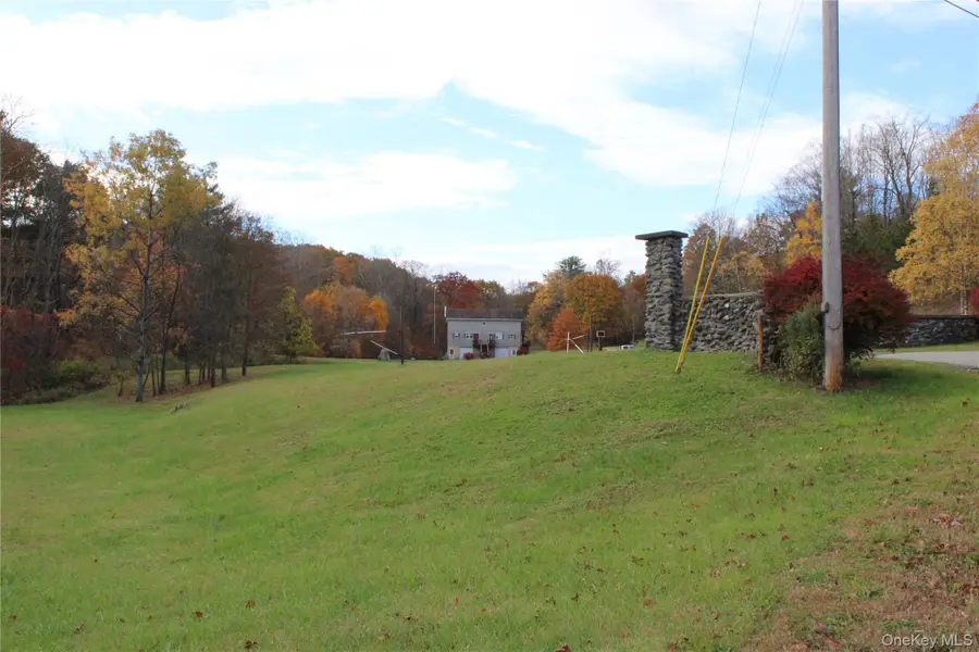 400 Round Lake Road, Rhinebeck, NY 12572 - Image #2