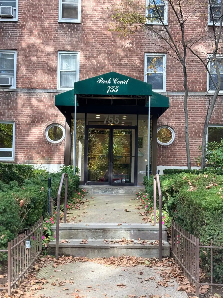 755 Bronx River Road #6E, Bronxville, NY 10708 - Image #2
