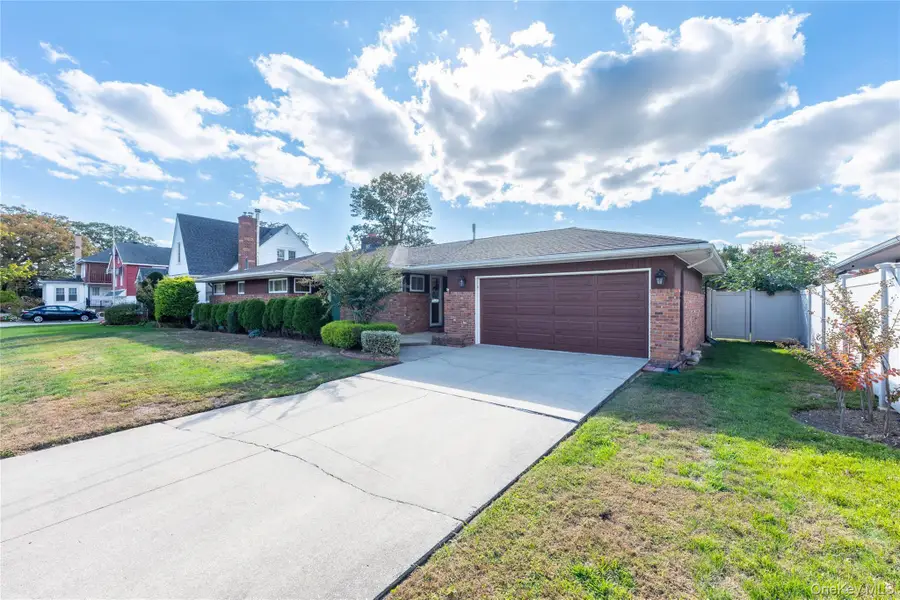 2860 Lenox Road, Oceanside, NY 11572 - Image #2