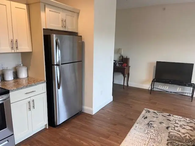 333 W Montauk Highway #1, Lindenhurst, NY 11757 - Image #3