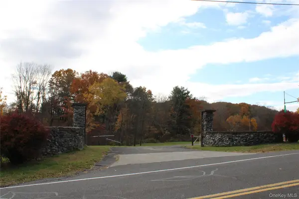 400 Round Lake (to Be Built) Road #2 & 2A, Rhinebeck, NY 12572