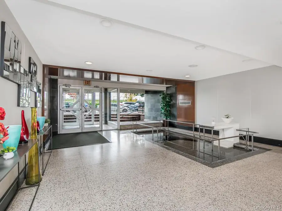 3363 Sedgwick Avenue #2D, Bronx, NY 10463 - Image #2