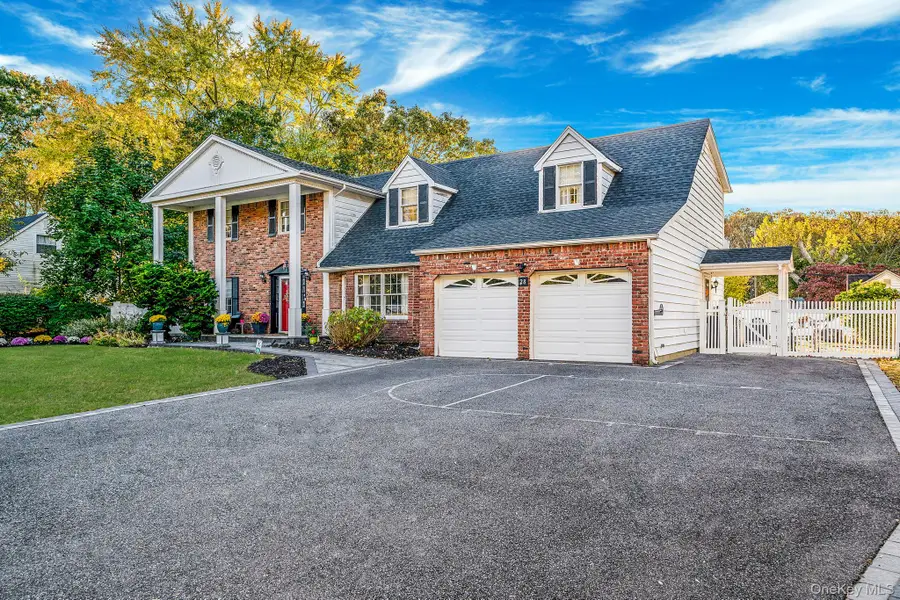 28 Winfield Davis Drive, Coram, NY 11727 - Image #2