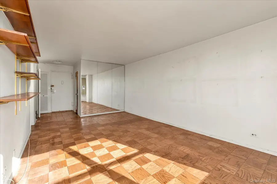 102-10 66th Road #18G, Forest Hills, NY 11375 - Image #2