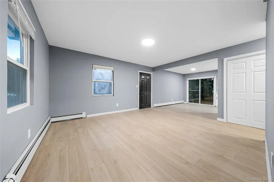 25 Nord Park Boulevard, Middle Island, NY 11953 - Image #3
