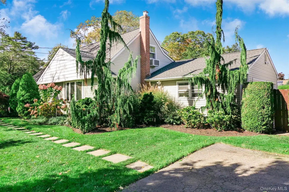 2809 Montauk Highway, Brookhaven, NY 11719 - Image #1