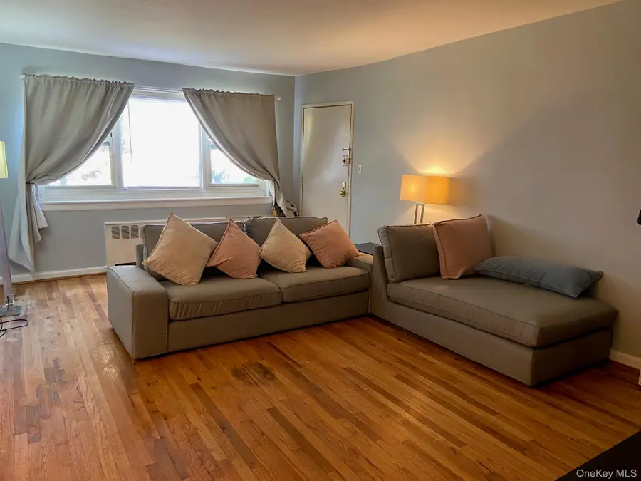 152-63 Jewel Avenue #1FL, Flushing, NY 11367 - Image #2