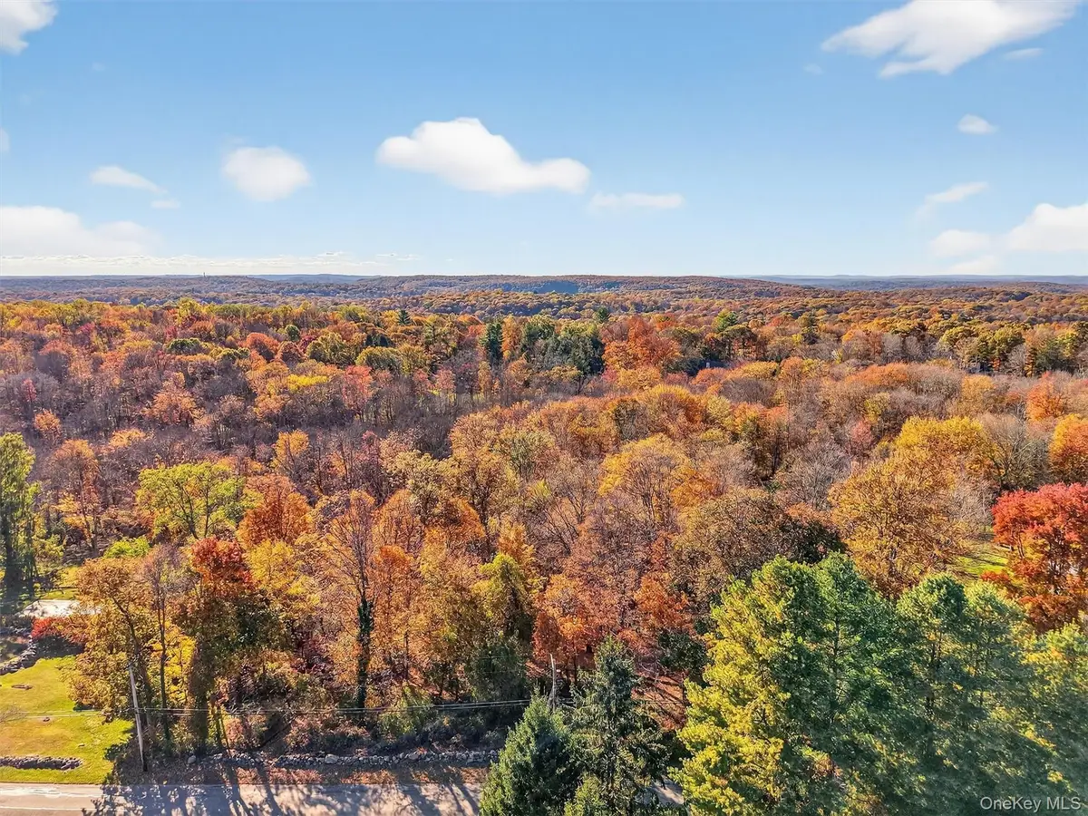 26 Elmwood Road, South Salem, NY 10590 - Image #1