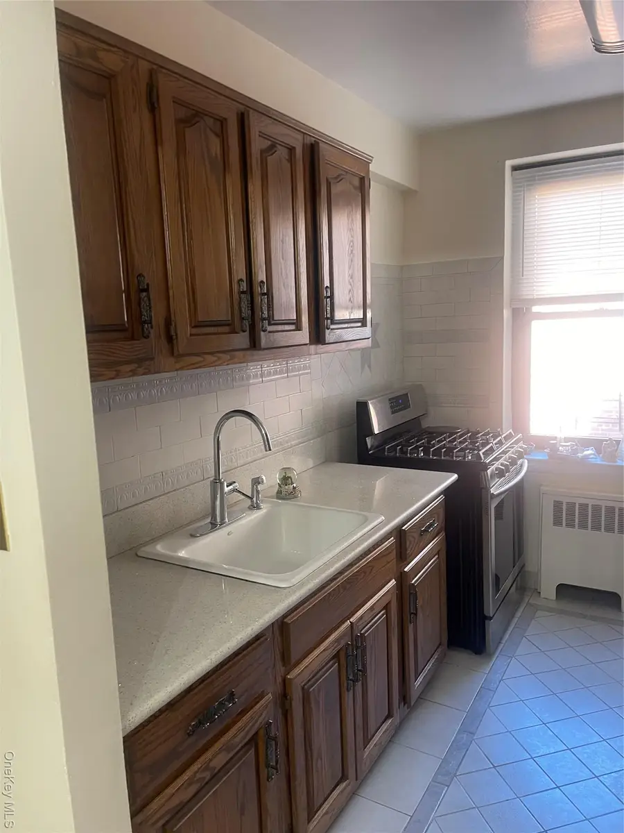 32-23 88th Street #601, East Elmhurst, NY 11369 - Image #3