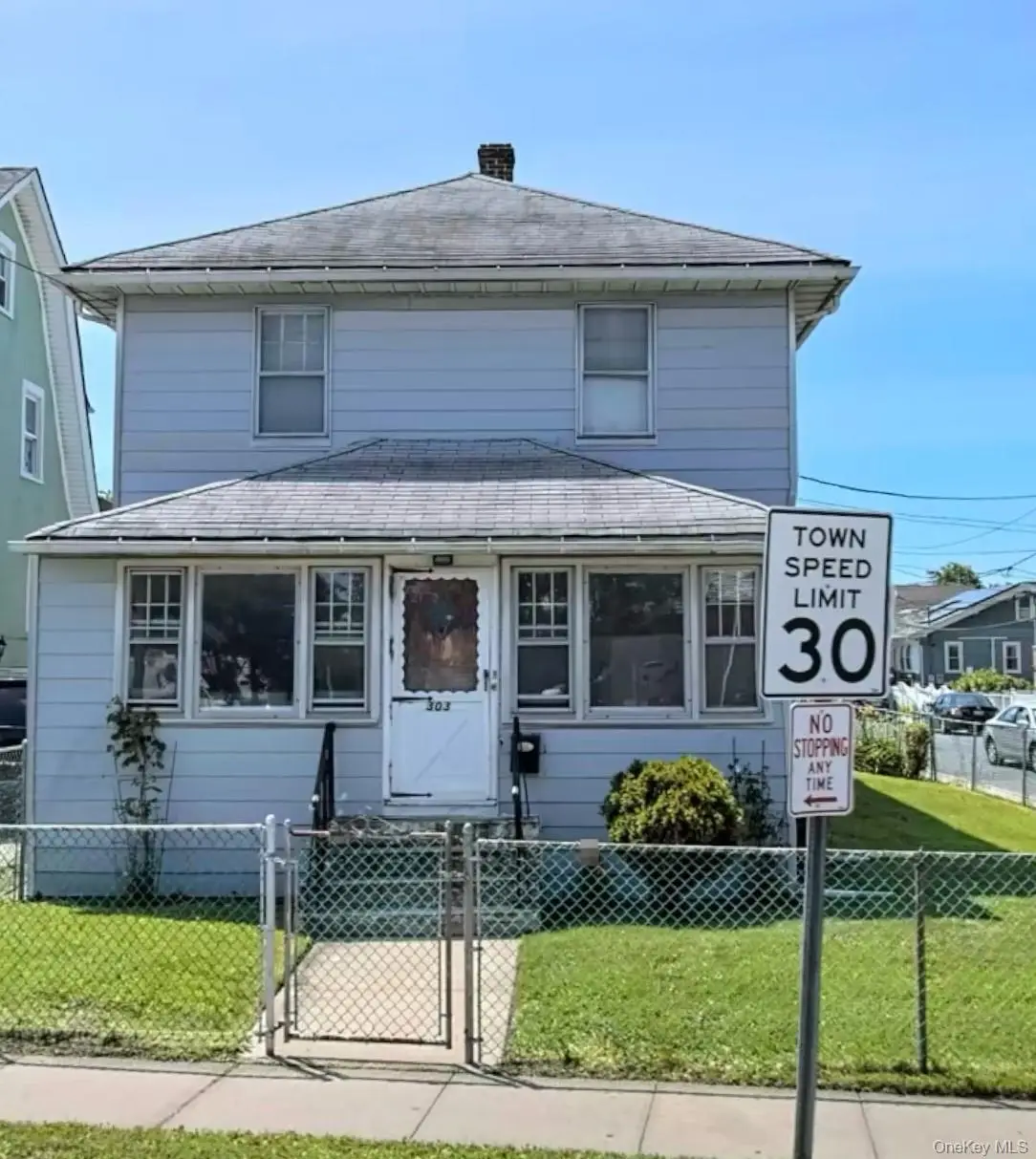 303 Bayview Avenue, Inwood, NY 11096 - Image #1