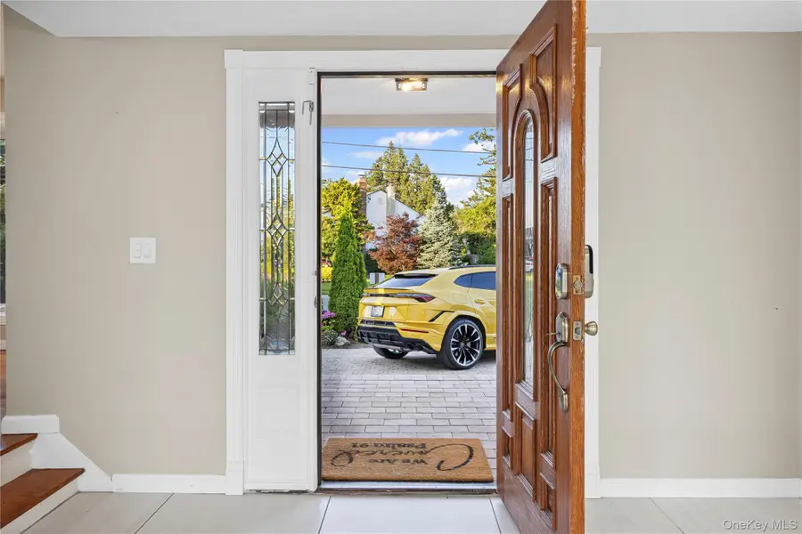 3066 Ann Street, Baldwin Harbor, NY 11510 - Image #3