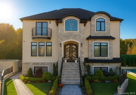 35 Savona Court, Staten Island, NY 10309 - Image #1