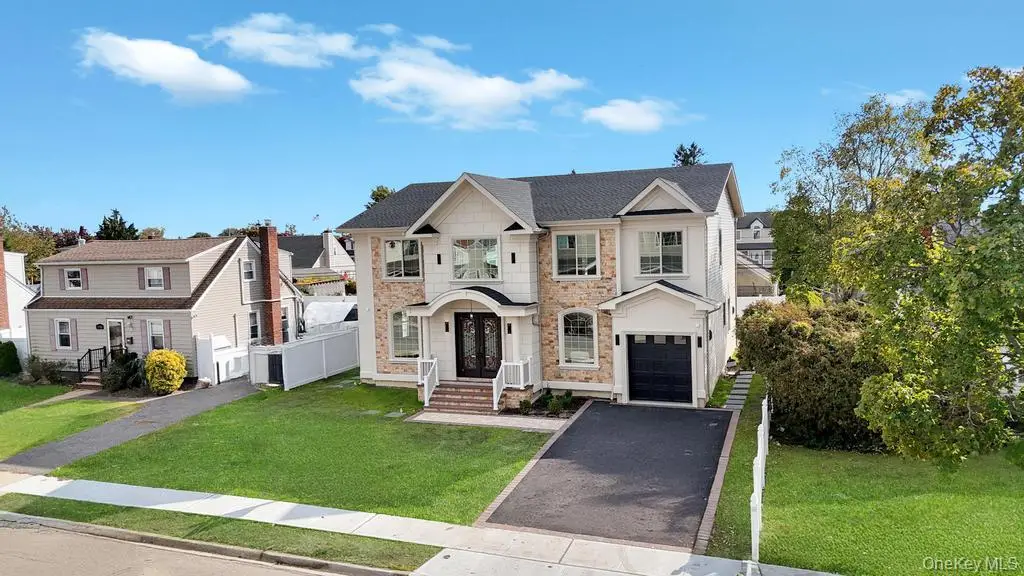 3562 Raven Street, Levittown, NY 11756 - Image #1