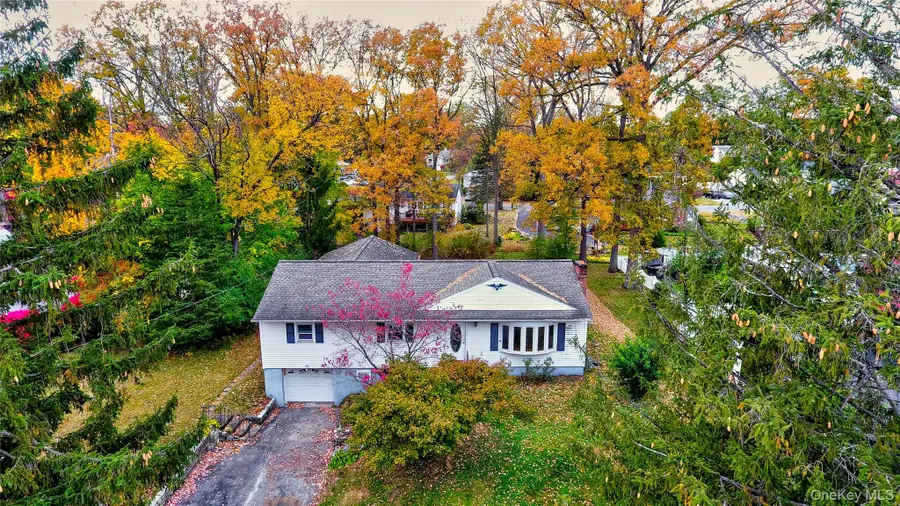 4 Parade Place, New Windsor, NY 12553 - #3