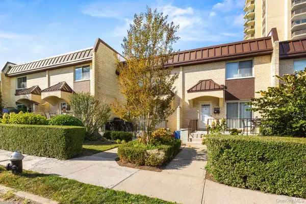 215-15 23 Avenue #TH, Bayside, NY 11360