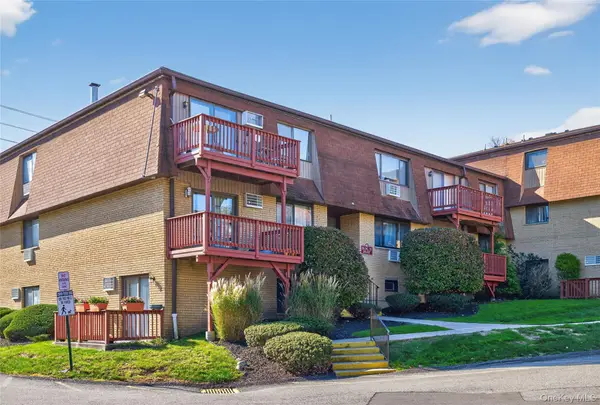 332 Richard Court, Pomona, NY 10970