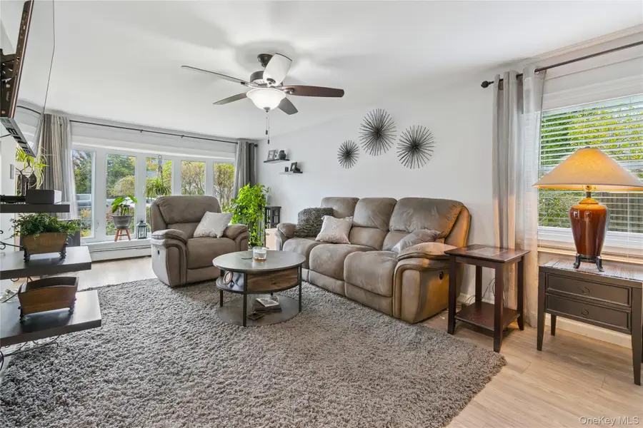 40 Straw Lane, Islandia, NY 11749 - Image #3