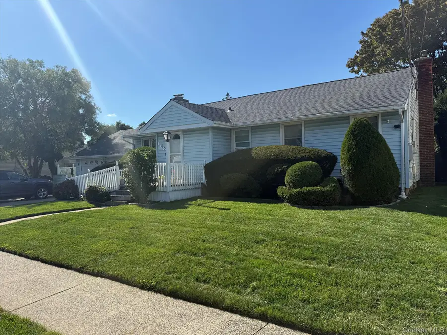 168 Lenox Avenue, Uniondale, NY 11553 - Image #3