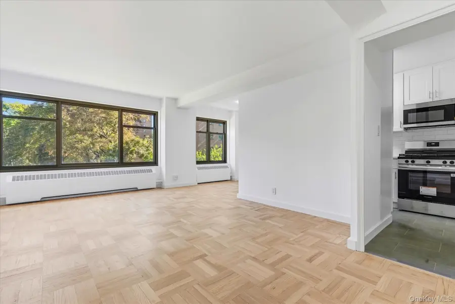 21-15 34th Avenue #3A, Astoria, NY 11106 - Image #2