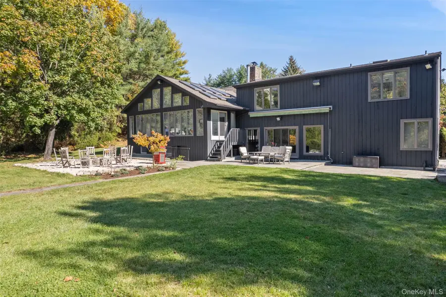 40 Brae Burn Drive, Purchase, NY 10577 - Image #2