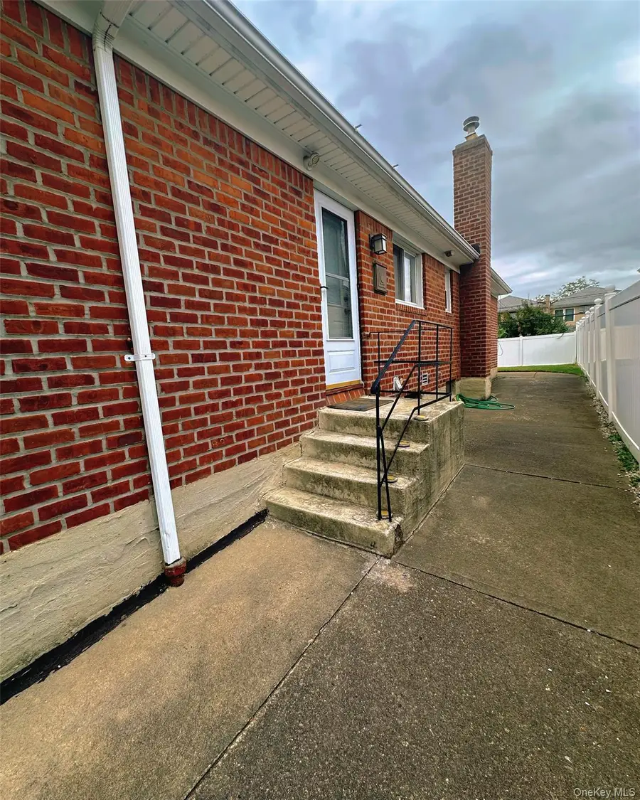 166-27 16th Avenue, Whitestone, NY 11357 - Image #3