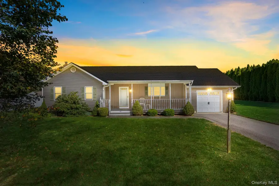 72 Josica Drive, Aquebogue, NY 11901 - Image #2