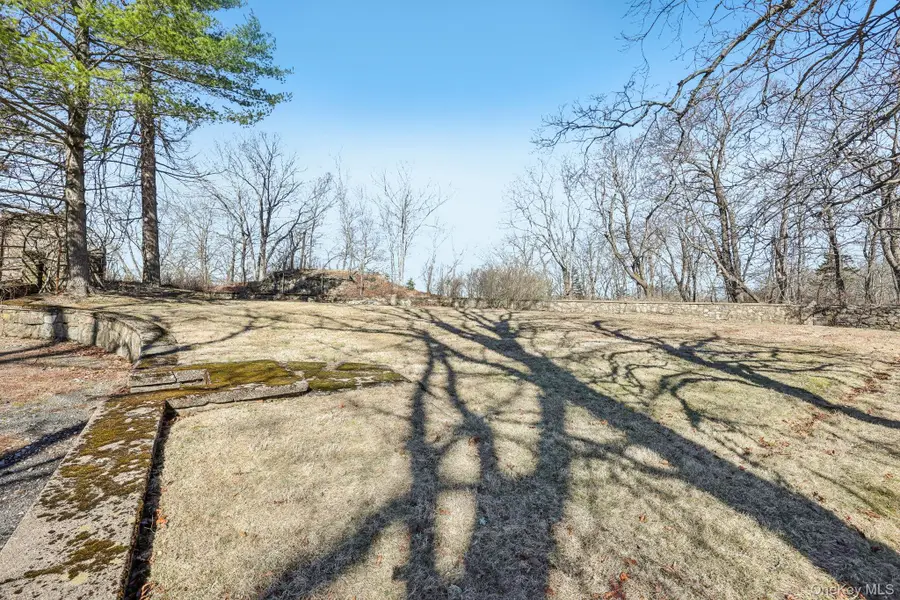 Serpentine Road, Tuxedo Park, NY 10987 - Image #3