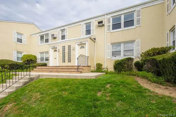 251-41 71st Road #54B, Bellerose, NY 11426