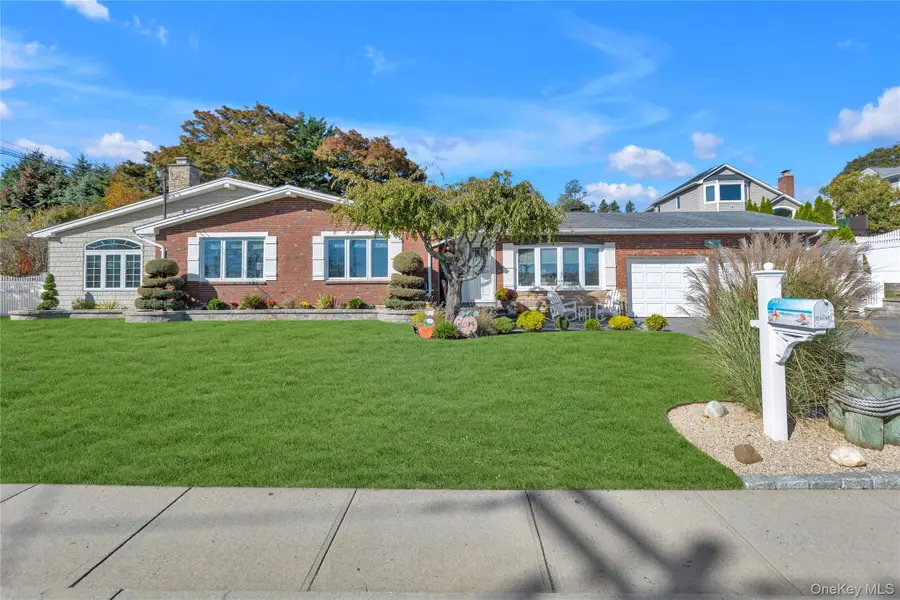 359 Waterside Road, Northport, NY 11768 - Image #2