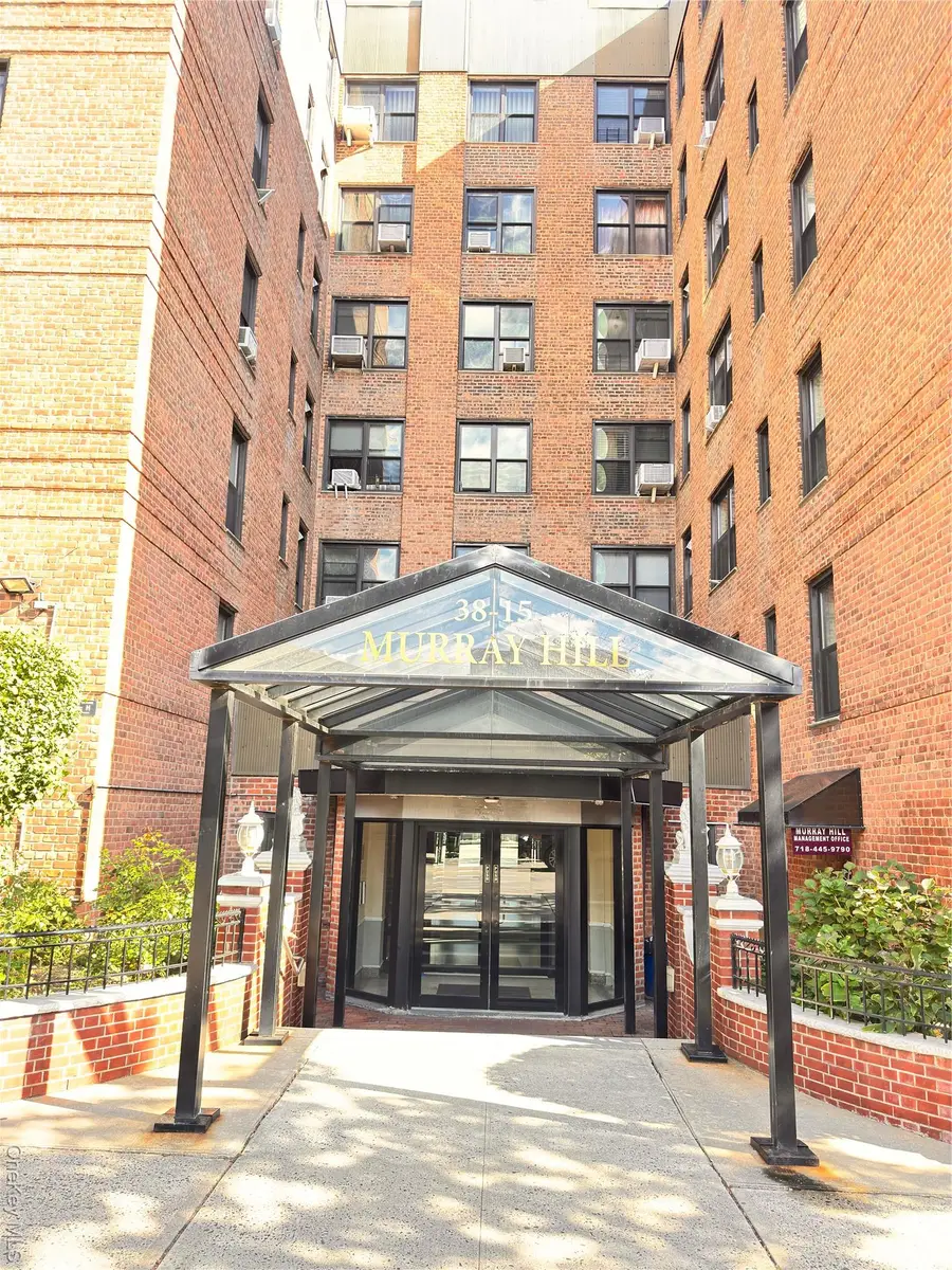 38-15 149th Street #3V, Flushing, NY 11354 - Image #2