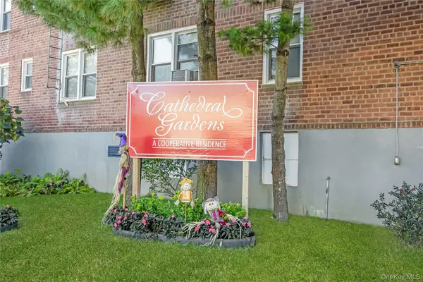 22 Mulford Place #2D, Hempstead, NY 11550