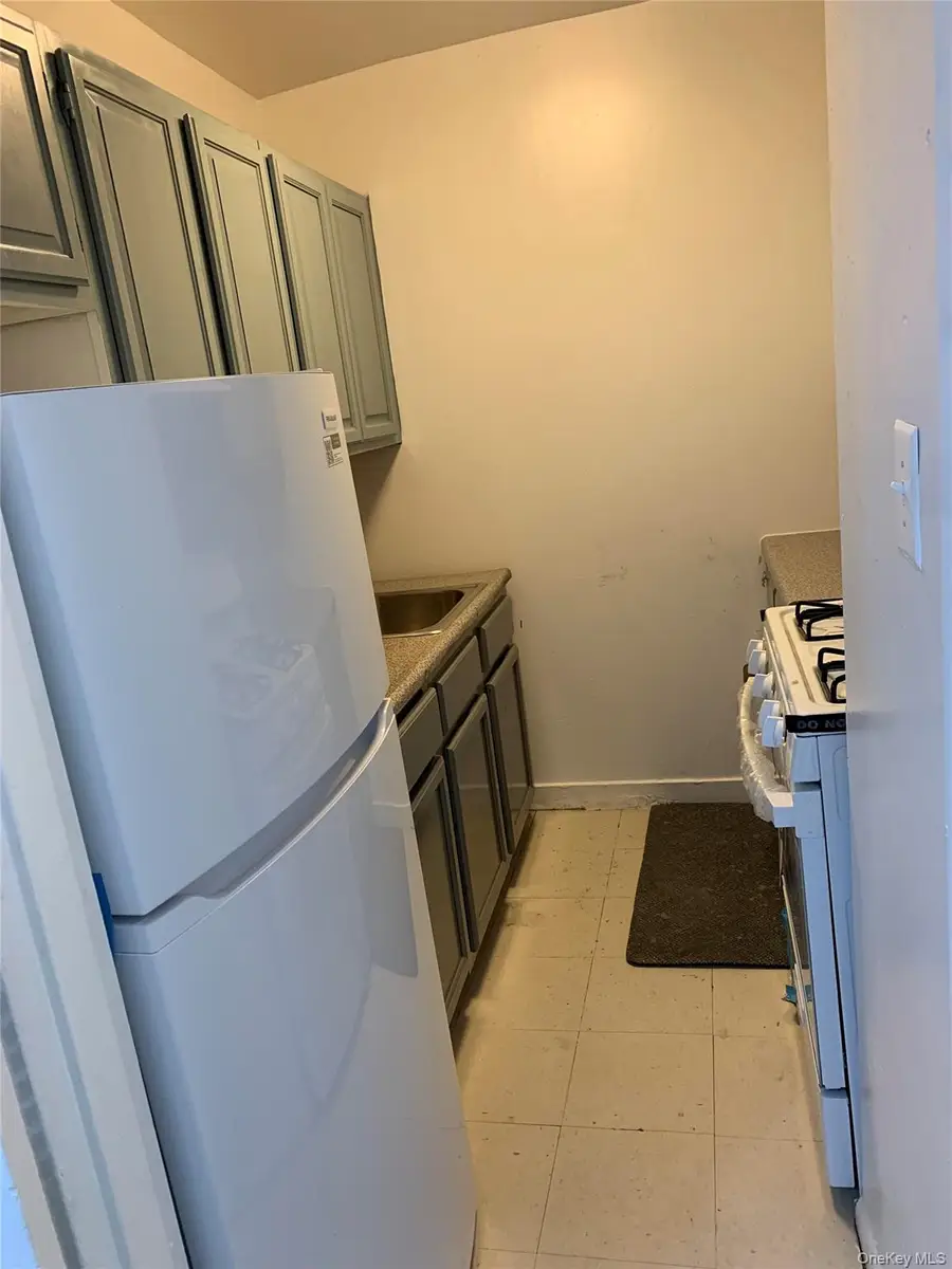 92-29 Lamont Avenue #2, Elmhurst, NY 11373 - Image #2