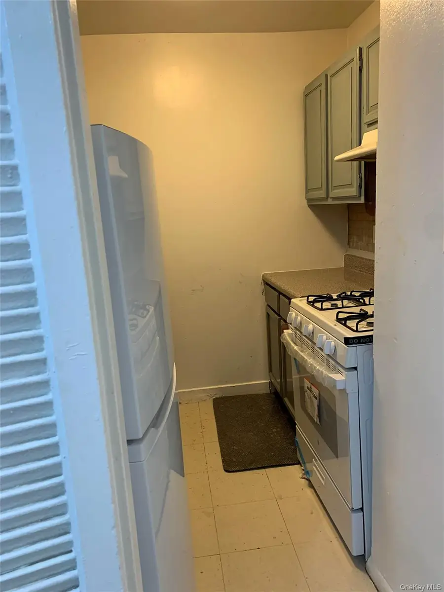 92-29 Lamont Avenue #2, Elmhurst, NY 11373 - Image #3